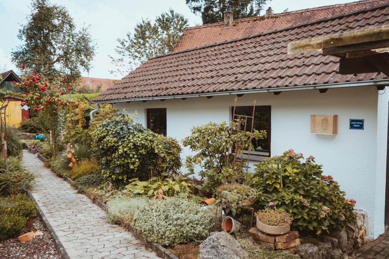 Ferienparadies Am Kammerberg - Ein Ganzes Haus Fuer Sie Alleine!!! Weißenhorn Zewnętrze zdjęcie